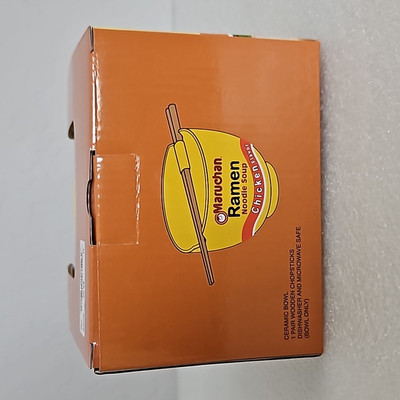 NIB Ramen Noodle Bowl w/Chopsticks - Picture 3 of 7